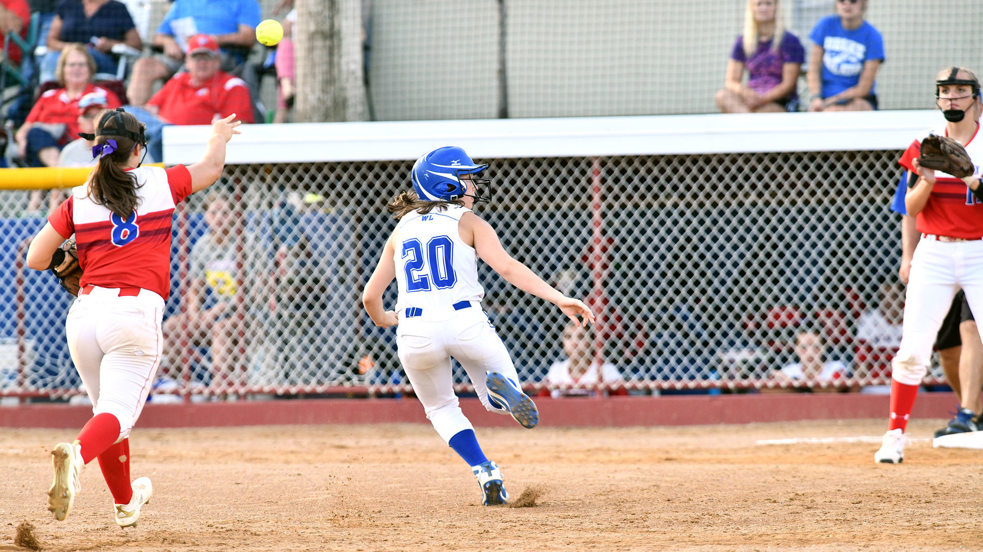 West Sioux vs West Lyon regional softball